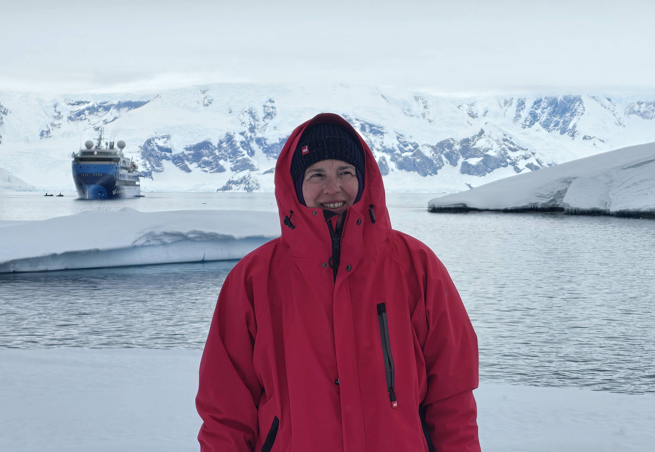 Chasing the Freeze: Kate Steels’ Unforgettable Ice Kilometre in Antarctica