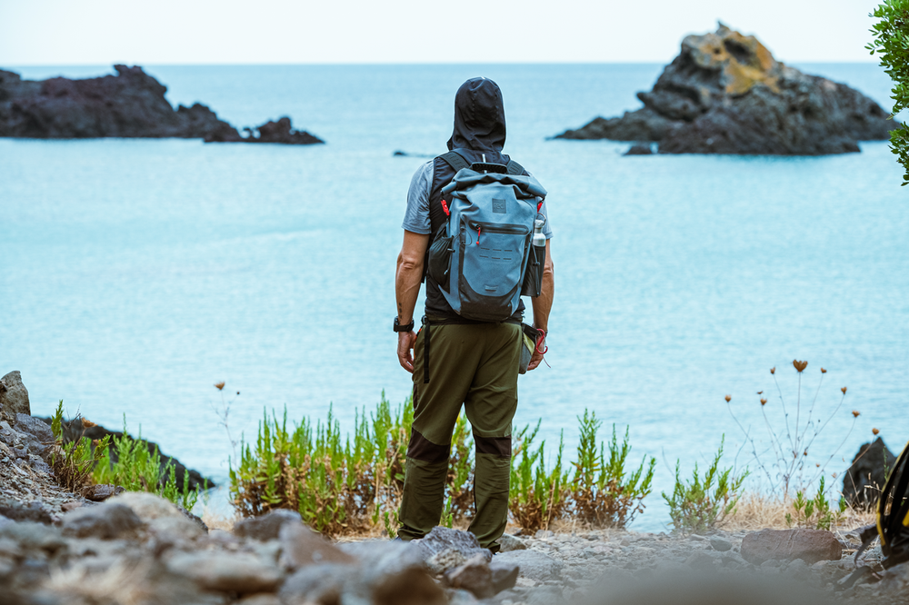 best buy hiking backpack Bseash 60L Camping with Rain Cover, Waterproof Large Capacity Outdoor Sport Travel Daypack Climbing Touring (Light Blue) : Sports & Outdoors Built with hiking in mind 15 Best Hiking Backpacks of