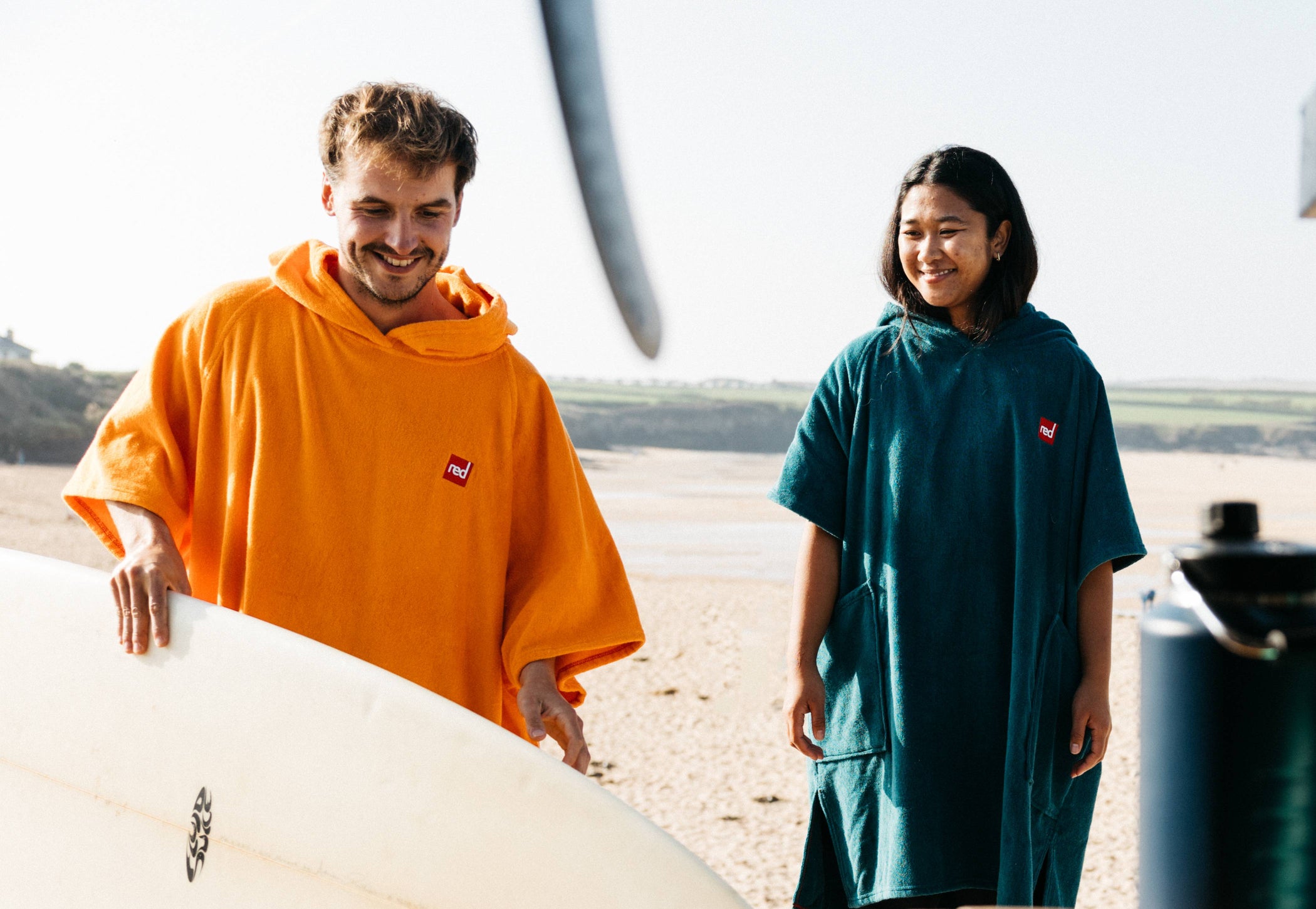 Quick-Dry Or Towelling - Which Changing Poncho Is Right For You?