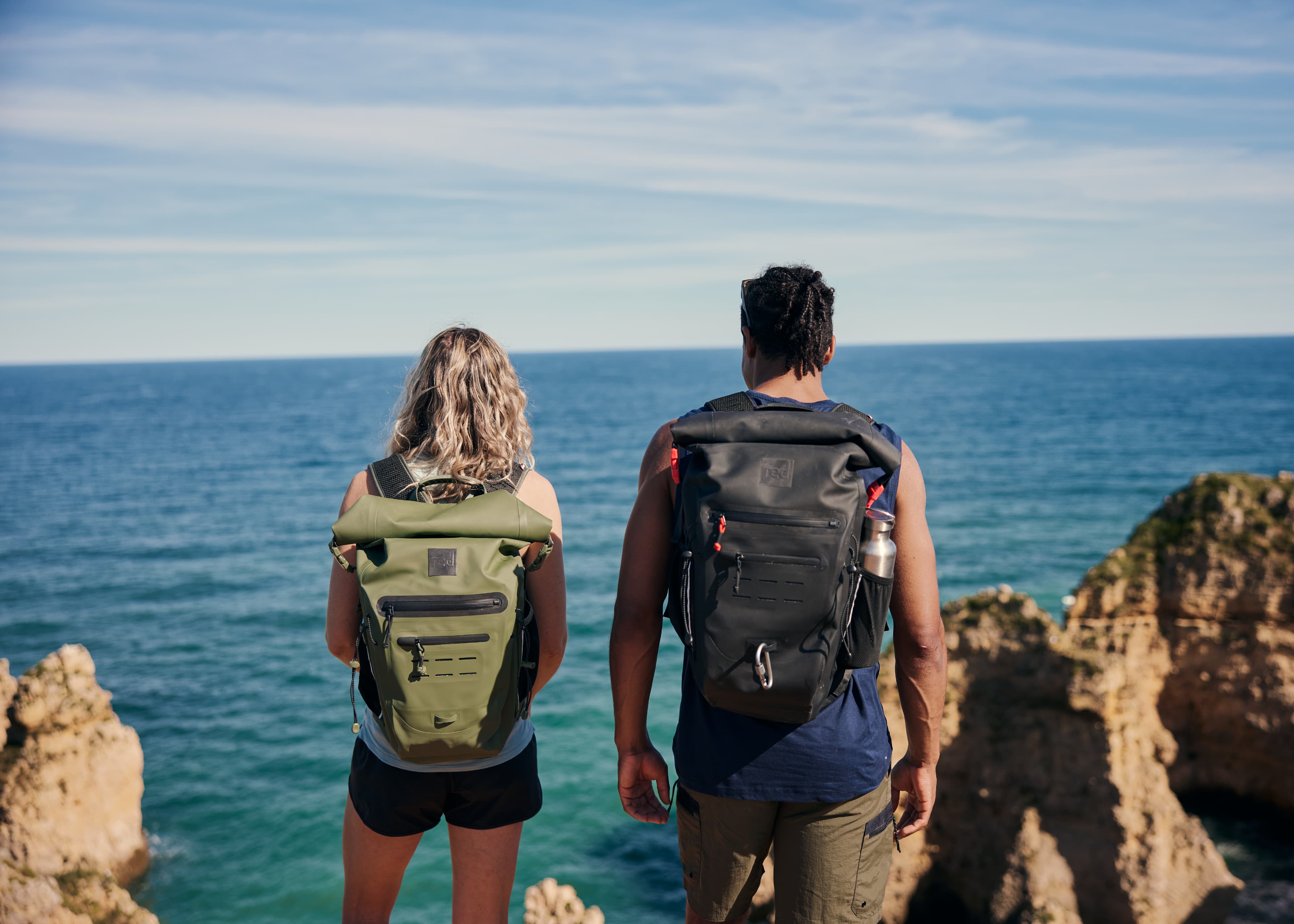 Red Equipment Adventure Waterproof Backpack 30L - Obsidian