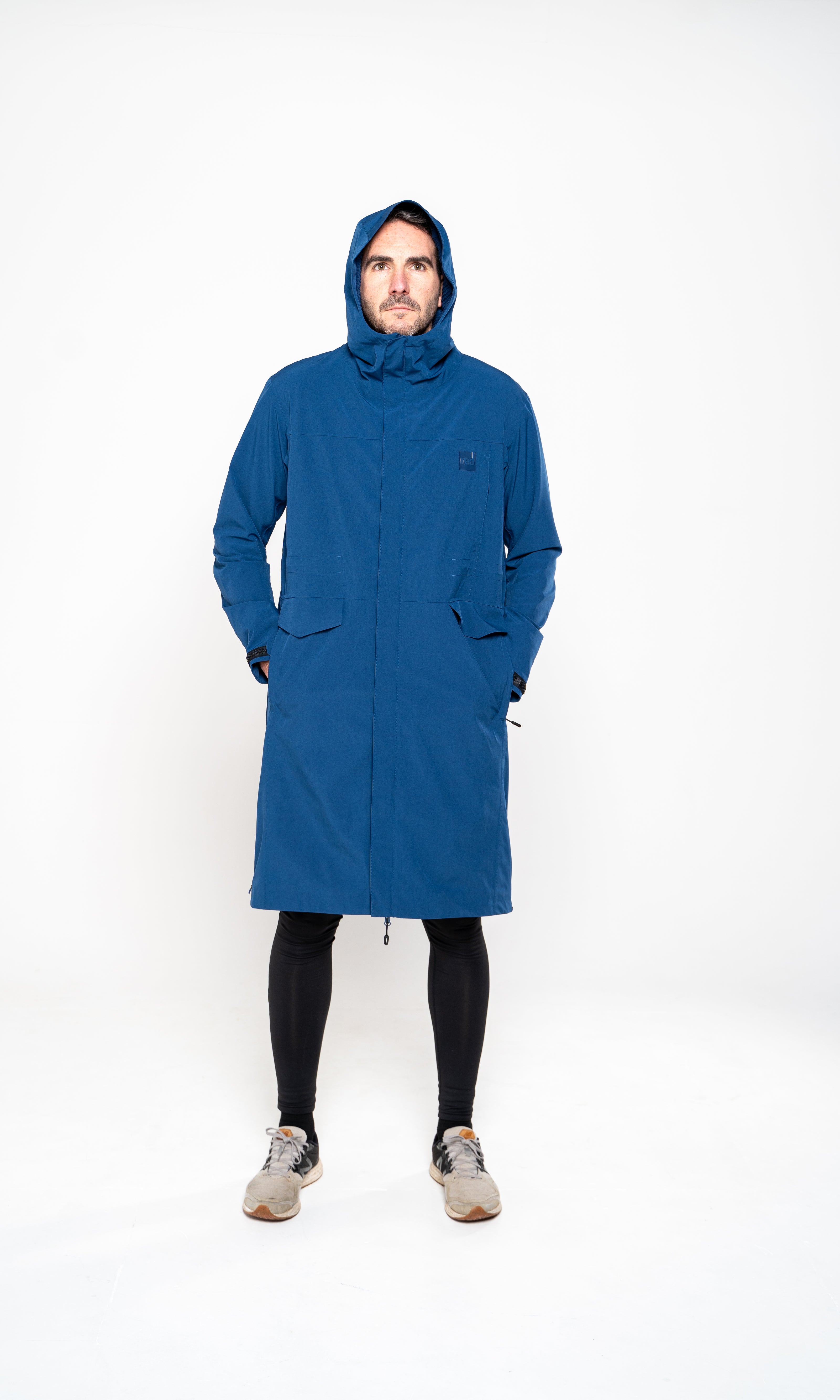 Men's Pursuit Waterproof Lightweight Changing Robe Jacket - Ocean Blue